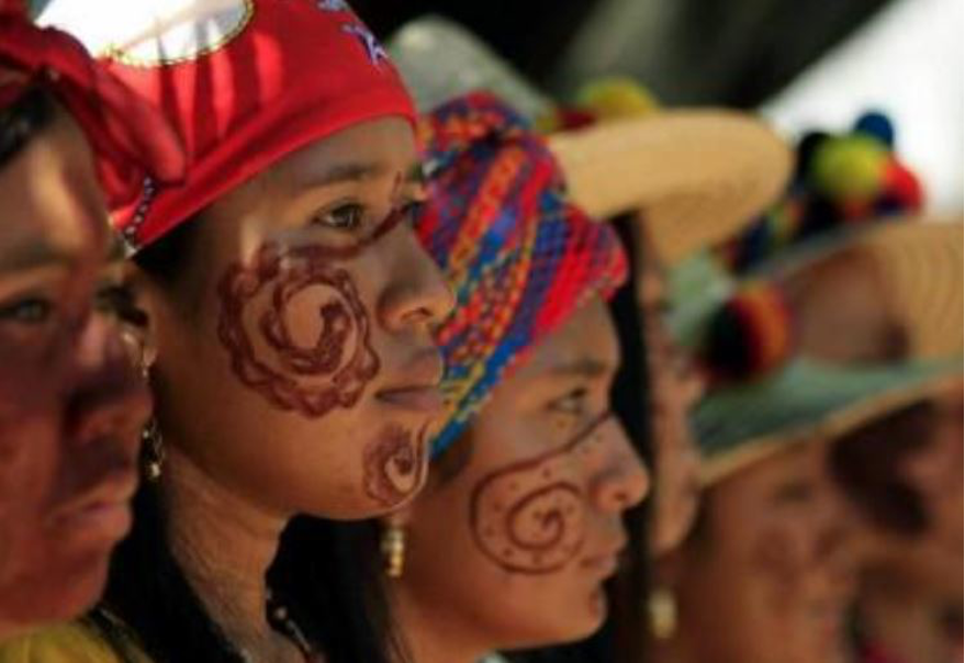 Derechos de pueblos indígenas en Venezuela: promesas incumplidas, dignidades atropelladas.