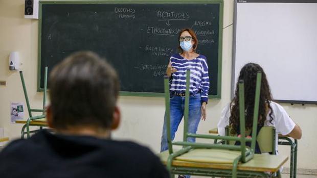 Renuncias de docentes en escuelas públicas venezolanas alcanza 50%
